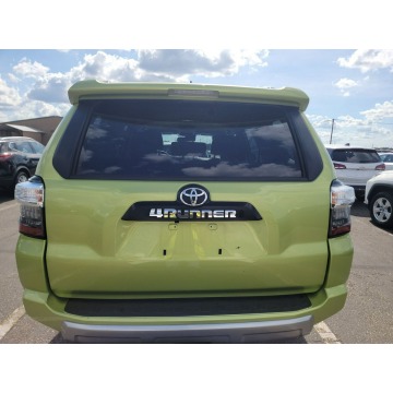 Toyota 4-Runner  SUV 2023,  4.0 benzyna, automat - Na sprzedaż za 180 810 zł - Katowice - zdjęcie 5