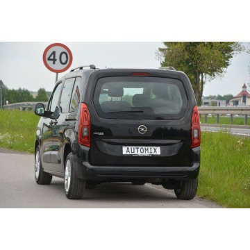 Opel Combo  Minivan/Van 2019,  1.2 benzyna - Na sprzedaż za 51 100 zł - Sędziszów Małopolski - zdjęcie 5