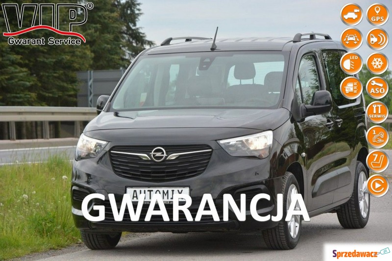 Opel Combo  Minivan/Van 2019,  1.2 benzyna - Na sprzedaż za 81 100 zł - Sędziszów Małopolski