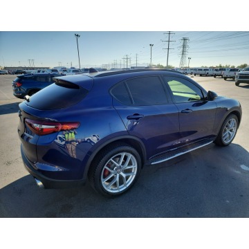 Alfa Romeo Stelvio  SUV 2018,  2.0 benzyna, automat - Na sprzedaż za 89 790 zł - Katowice - zdjęcie 5