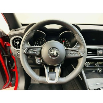 Alfa Romeo Stelvio  SUV 2022,  2.0 benzyna, automat - Na sprzedaż za 163 590 zł - Katowice - zdjęcie 6