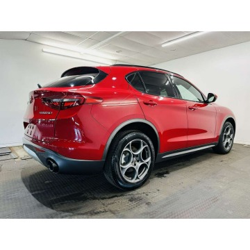 Alfa Romeo Stelvio  SUV 2022,  2.0 benzyna, automat - Na sprzedaż za 163 590 zł - Katowice - zdjęcie 5