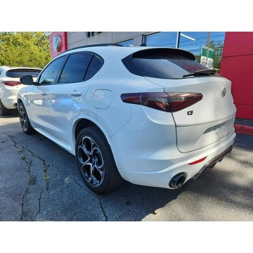 Alfa Romeo Stelvio  SUV 2022,  2.0 benzyna, automat - Na sprzedaż za 156 210 zł - Katowice - zdjęcie 3
