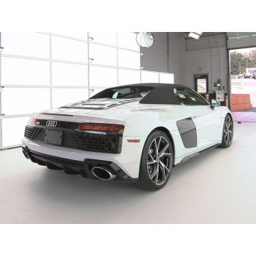 Audi R8  Kabriolet 2023,  5.2 benzyna, automat - Na sprzedaż za 904 050 zł - Katowice - zdjęcie 6