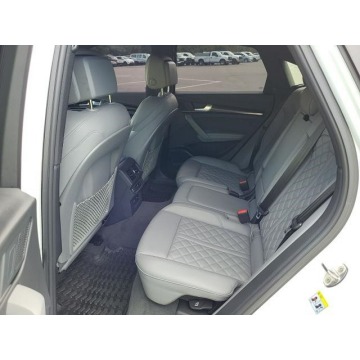 Audi SQ5  SUV 2022,  3.0 benzyna, automat - Na sprzedaż za 232 347 zł - Katowice - zdjęcie 8