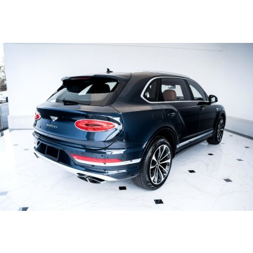 Bentley Bentayga  SUV 2023,  4.0 benzyna, automat - Na sprzedaż za 1 229 729 zł - Katowice - zdjęcie 6