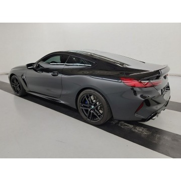 BMW M8  Coupe/Sportowy 2020,  4.4 benzyna, automat - Na sprzedaż za 290 280 zł - Katowice - zdjęcie 3