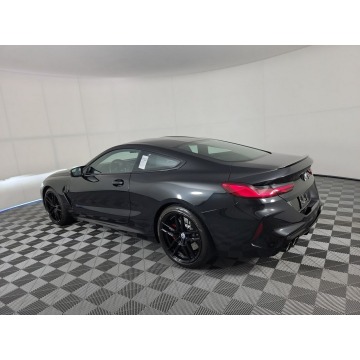 BMW M8  Coupe/Sportowy 2023,  4.4 benzyna, automat - Na sprzedaż za 516 600 zł - Katowice - zdjęcie 4