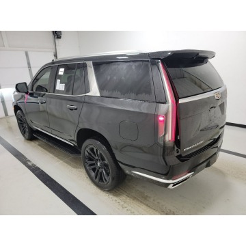 Cadillac Escalade  SUV 2023,  6.2 benzyna, automat - Na sprzedaż za 393 600 zł - Katowice - zdjęcie 6