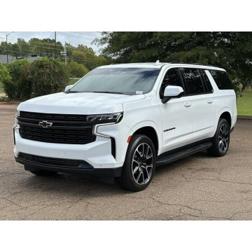 Chevrolet Suburban  SUV 2023,  5.3 benzyna, automat - Na sprzedaż za 341 940 zł - Katowice - zdjęcie 3