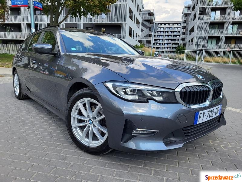 BMW Seria 3  Kombi 2021,  2.0 diesel - Na sprzedaż za 129 899 zł - Warszawa