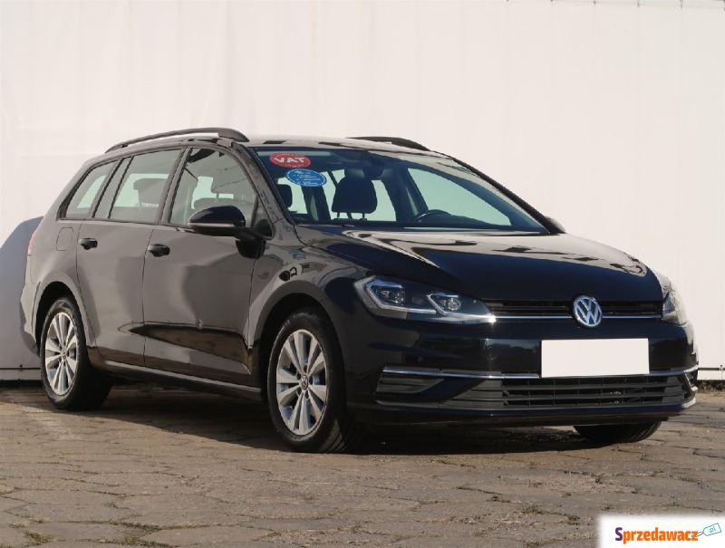 Volkswagen Golf  Kombi 2018,  1.6 diesel - Na sprzedaż za 41 462 zł - Łódź