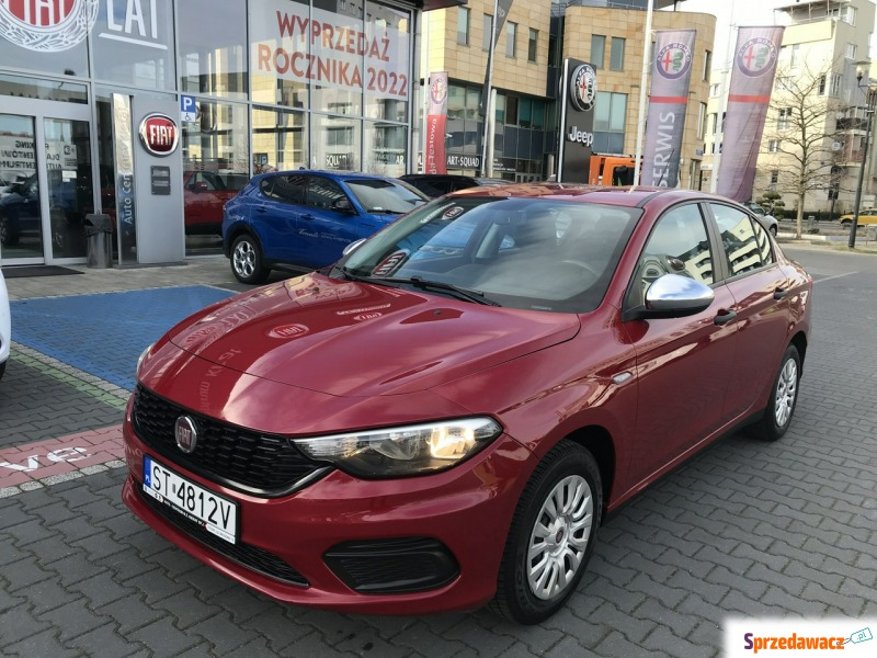 Fiat Tipo  Sedan/Limuzyna 2019,  1.4 benzyna+LPG - Na sprzedaż za 44 900 zł - Tychy