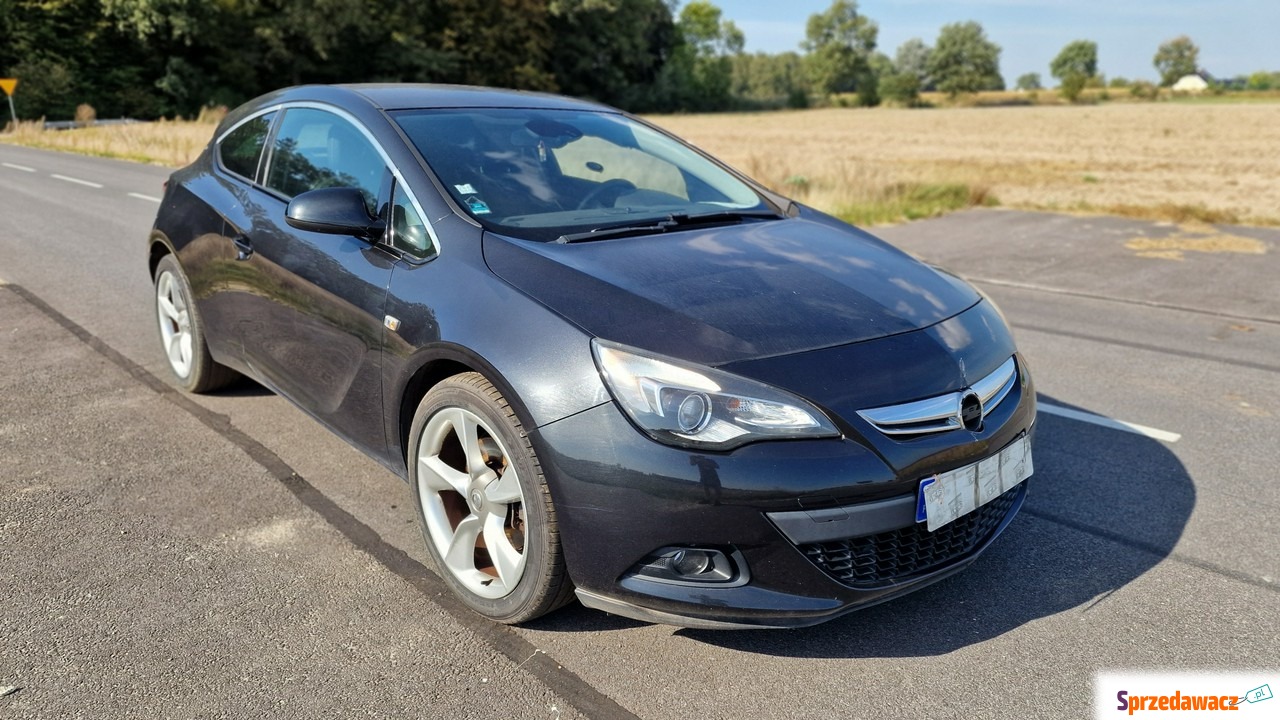Opel Astra 2012