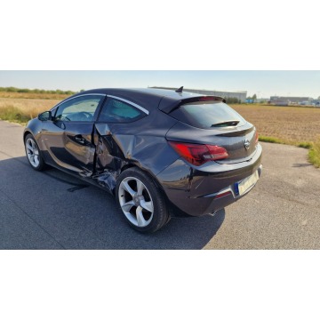 Opel Astra  Coupe/Sportowy 2012,  2.0 diesel - Na sprzedaż za 13 999 zł - Pleszew - zdjęcie 7