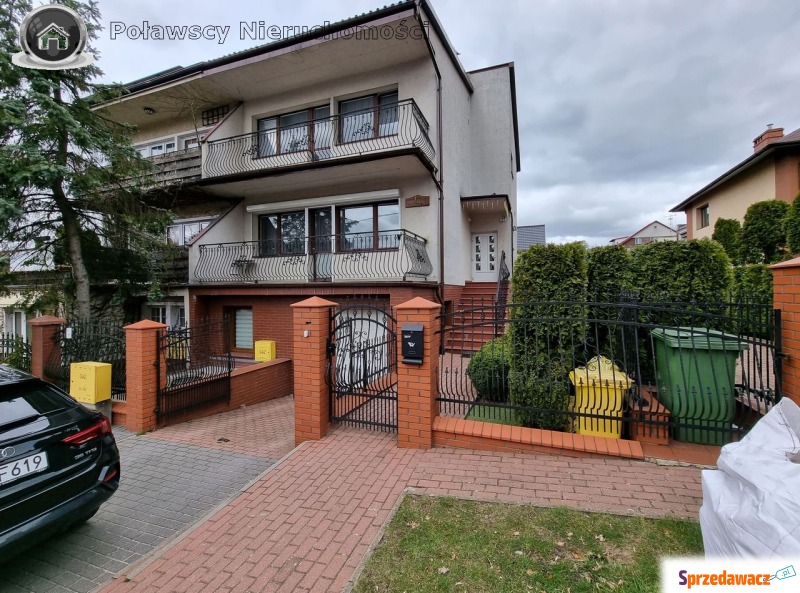 Sprzedam dom Słupsk -  bliźniak jednopiętrowy,  pow.  135 m2,  działka:   513 m2