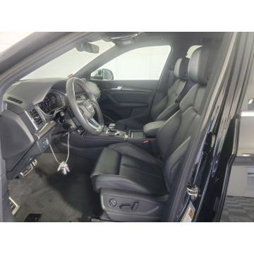 Audi SQ5  SUV 2021,  3.0 benzyna, automat - Na sprzedaż za 183 270 zł - Katowice - zdjęcie 7