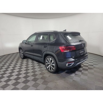 Volkswagen   SUV 2023,  1.5 benzyna - Na sprzedaż za 118 695 zł - Katowice - zdjęcie 4