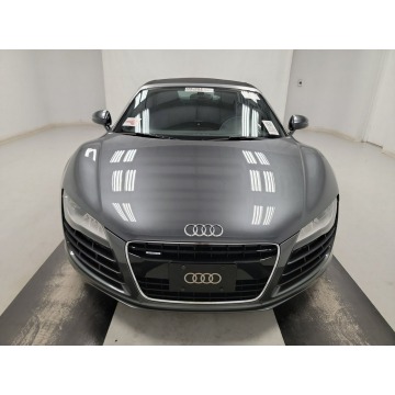 Audi R8  Kabriolet 2012,  5.2 benzyna, automat - Na sprzedaż za 351 780 zł - Katowice - zdjęcie 2
