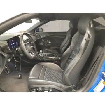 Audi R8  Kabriolet 2020,  5.2 benzyna, automat - Na sprzedaż za 639 600 zł - Katowice - zdjęcie 7