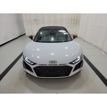 Audi R8  Kabriolet 2023,  5.2 benzyna, automat - Na sprzedaż za 772 440 zł - Katowice - zdjęcie 2