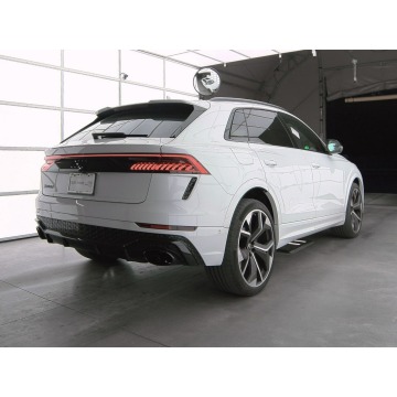 Audi RS Q8  SUV 2022,  4.0 benzyna, automat - Na sprzedaż za 387 450 zł - Katowice - zdjęcie 4