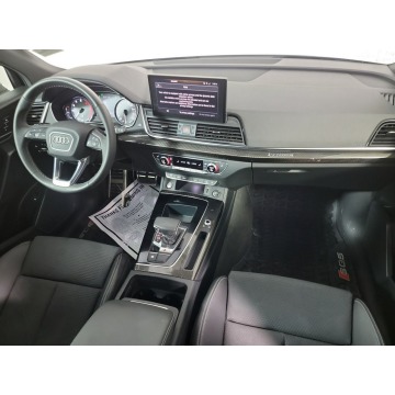 Audi SQ5  SUV 2022,  3.0 benzyna, automat - Na sprzedaż za 152 520 zł - Katowice - zdjęcie 8
