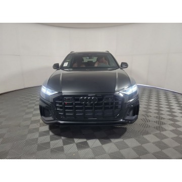 Audi SQ8  SUV 2022,  4.0 benzyna, automat - Na sprzedaż za 287 820 zł - Katowice - zdjęcie 2