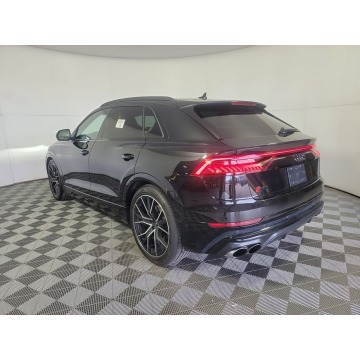 Audi SQ8  SUV 2022,  4.0 benzyna, automat - Na sprzedaż za 287 820 zł - Katowice - zdjęcie 6