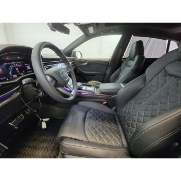Audi SQ8  SUV 2022,  4.0 benzyna, automat - Na sprzedaż za 291 510 zł - Katowice - zdjęcie 7