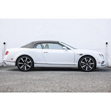 Bentley   Kabriolet 2017,  6.0 benzyna, automat - Na sprzedaż za 643 782 zł - Katowice - zdjęcie 5