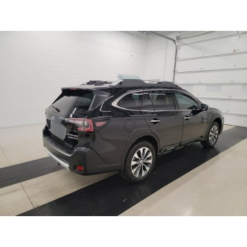 Subaru Outback 2023,  2.4 benzyna, automat - Na sprzedaż za 191 880 zł - Katowice - zdjęcie 4