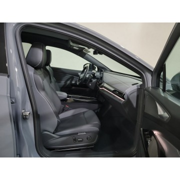 Volkswagen ID.4  Hatchback 2023 elektryczny, automat - Na sprzedaż za 161 130 zł - Katowice - zdjęcie 8