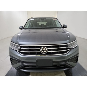 Volkswagen Tiguan  SUV 2023,  2.0 benzyna, automat - Na sprzedaż za 167 280 zł - Katowice - zdjęcie 2