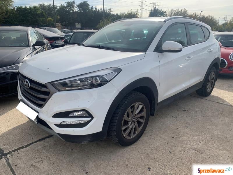 Hyundai Tucson  Terenowy 2018,  1.6 benzyna - Na sprzedaż za 76 999 zł - Warszawa