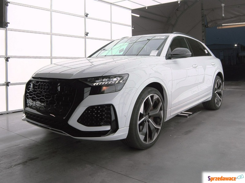 Audi   SUV 2022,  4.0 benzyna - Na sprzedaż za 387 450 zł - Katowice