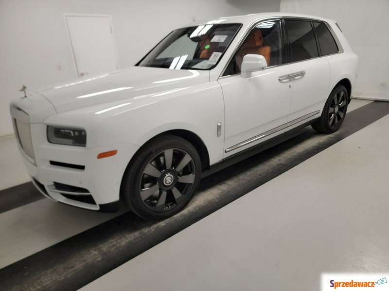 Rolls-Royce   SUV 2022,  6.8 benzyna - Na sprzedaż za 1 189 410 zł - Katowice