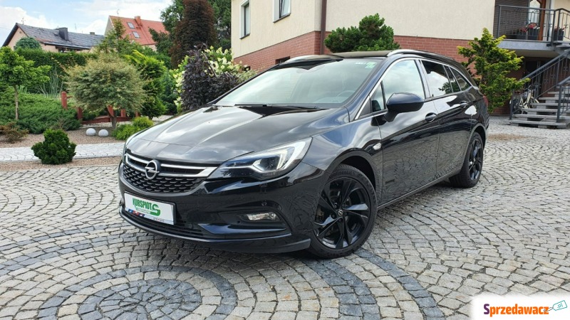 Opel Astra 2019,  1.6 diesel - Na sprzedaż za 46 900 zł - Głogówek
