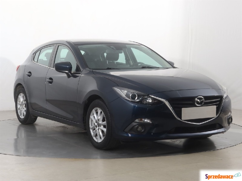 Mazda 3  Hatchback 2015,  2.0 benzyna - Na sprzedaż za 56 499 zł - Katowice