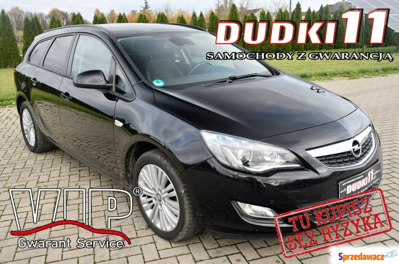Opel Astra 2011,  2.0 diesel - Na sprzedaż za 25 900 zł - Kutno