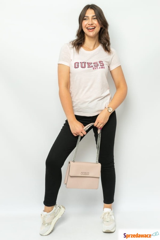 
T-shirt damski Guess W3YI35 K8G01 różowy
 - Bluzki, koszule - Szczecinek