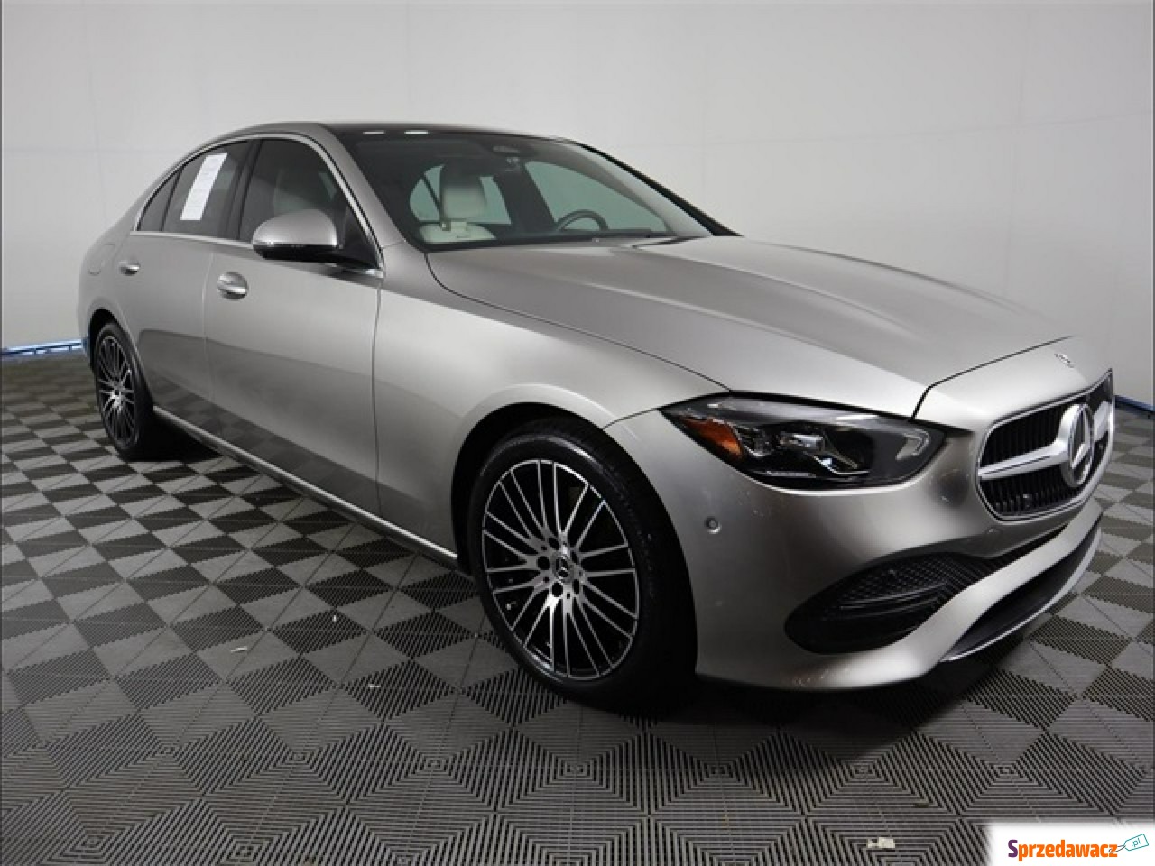 Mercedes - Benz C-klasa 2023