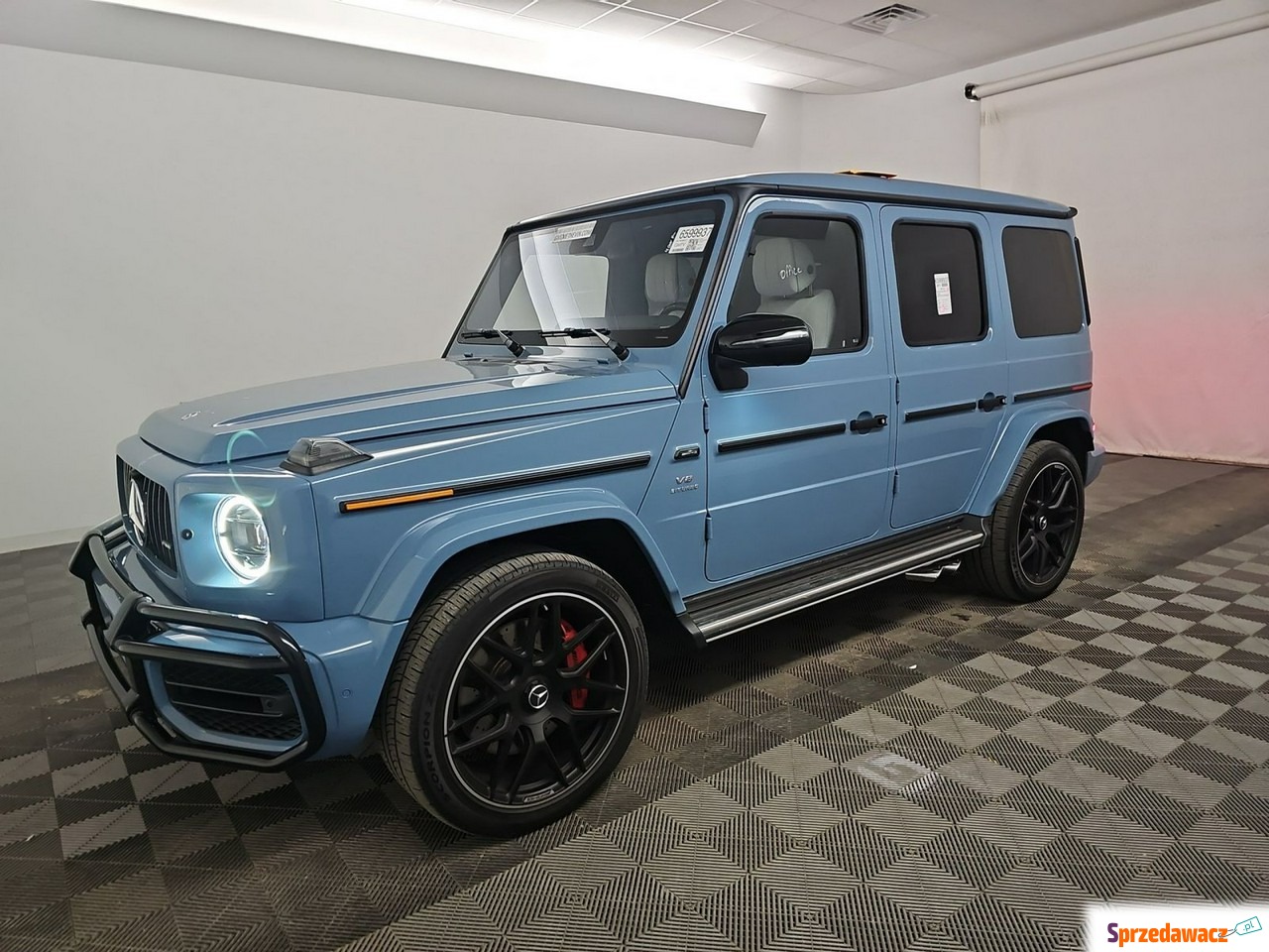 Mercedes - Benz G-klasa 2023