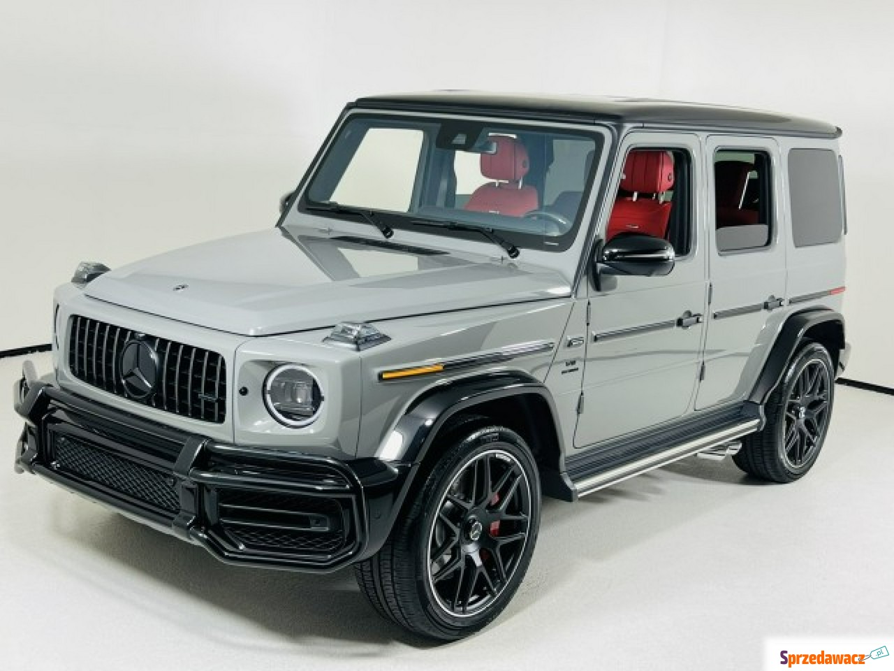 Mercedes - Benz G-klasa 2023