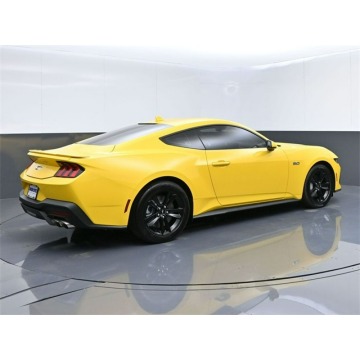 Ford Mustang  Coupe/Sportowy 2024,  5.0 benzyna, automat - Na sprzedaż za 230 010 zł - Katowice - zdjęcie 6