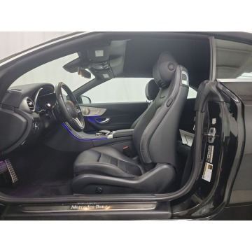 Mercedes - Benz C-klasa  Kabriolet 2022,  2.0 benzyna, automat - Na sprzedaż za 147 600 zł - Katowice - zdjęcie 7