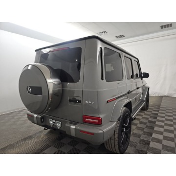 Mercedes - Benz G-klasa  SUV 2022,  4.0 benzyna, automat - Na sprzedaż za 745 380 zł - Katowice - zdjęcie 6