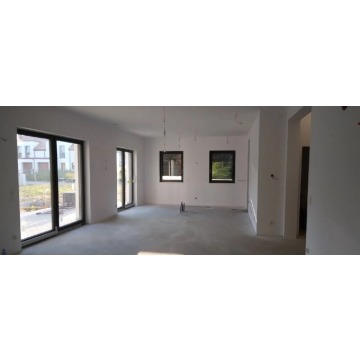 Sprzedam dom Wilkszyn -  wolnostojący jednopiętrowy,  pow.  220 m2,  działka:   1530 m2 - zdjęcie 2
