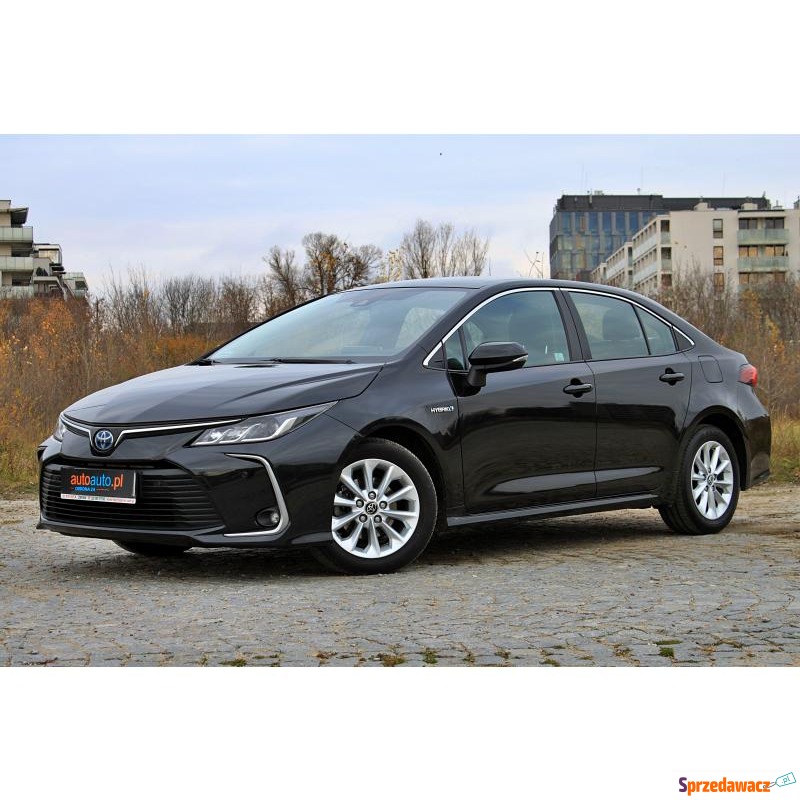 Toyota Corolla  Sedan/Limuzyna 2019,  1.8 hybryda - Na sprzedaż za 89 999 zł - Warszawa