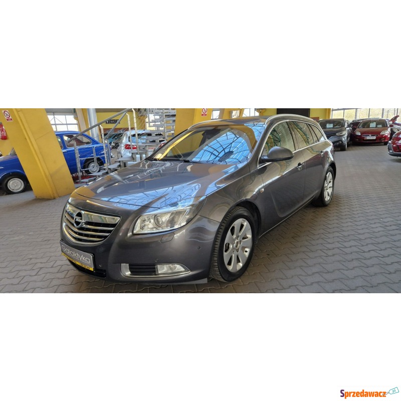 Opel Insignia 2011,  2.0 diesel - Na sprzedaż za 30 900 zł - Mysłowice
